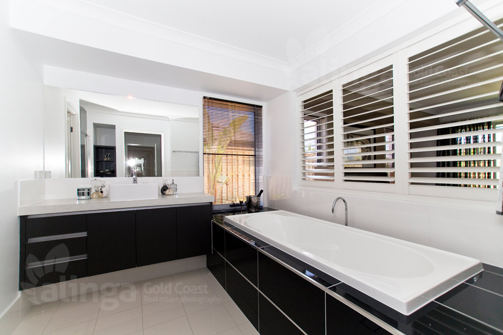Display home photography